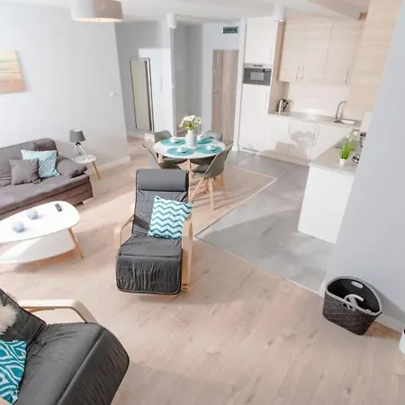 Klifowa 22 * ريفال