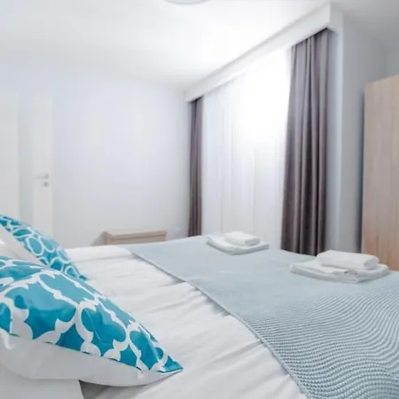 Klifowa 22 ريفال