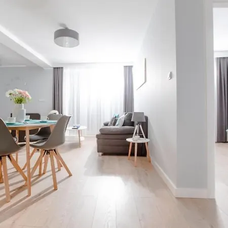 Klifowa 22 ريفال