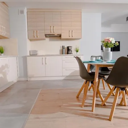 Klifowa 22 * ريفال